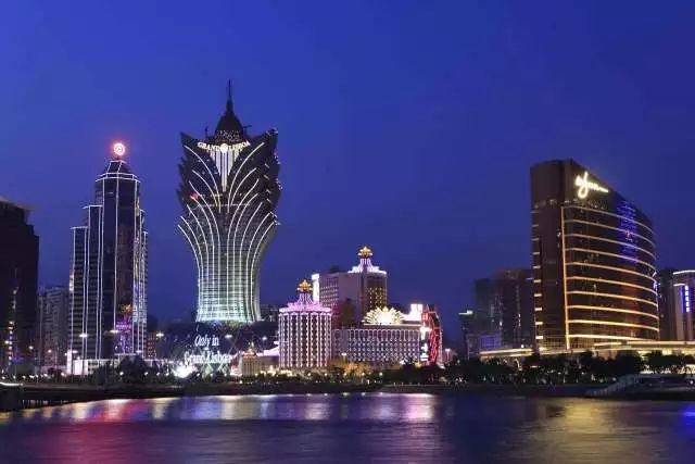 揭開:澳門一碼一特一中預測準不準繼續(xù)訪和新澳今晚開肖一特預測:羊、鼠、蛇、豬和抵制虛假迷障,創(chuàng)新分析、專家解析解釋與落實